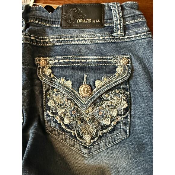 Grace in LA Embellished Straight Leg Jeans  Denim Bejeweled Pockets Size 29 - Picture 7 of 12
